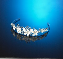 Ivory flowers and diamante tiara